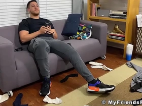 Athletic black hunk uses feet to dominate submissive amateur