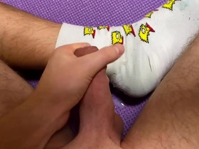 Yoga class failed and young guy decided to jerk off
