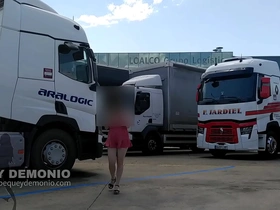 Amazing gloryhole to a truck driver   pequeydemonio.com