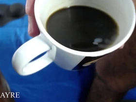 El primer café del día con semen